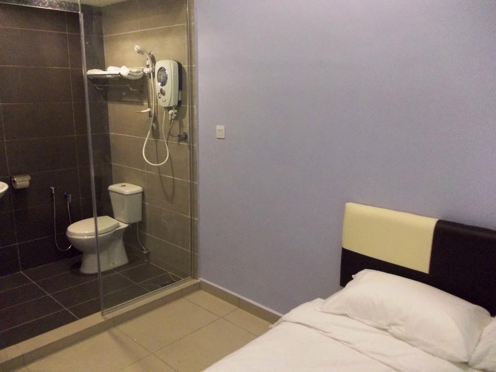 Dream Inn Hotel Bandar Mahkota Cheras Esterno foto